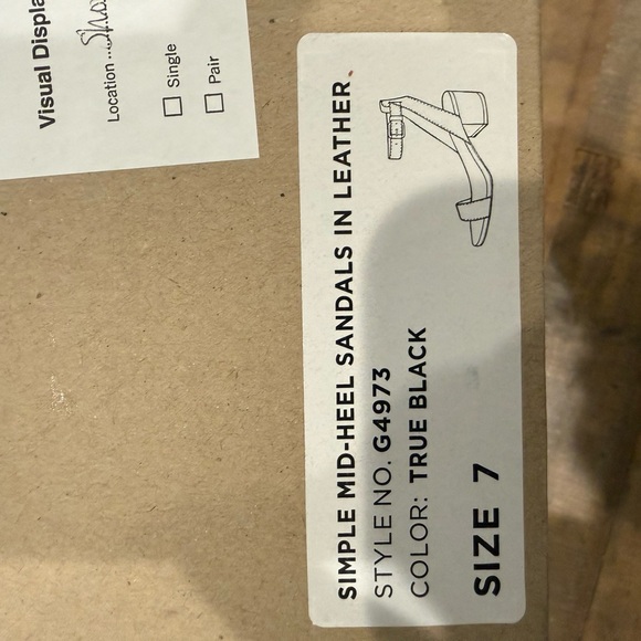 Madewell Simple Mid-Heel Sandal in Leather - 7 - Picture 6 of 6